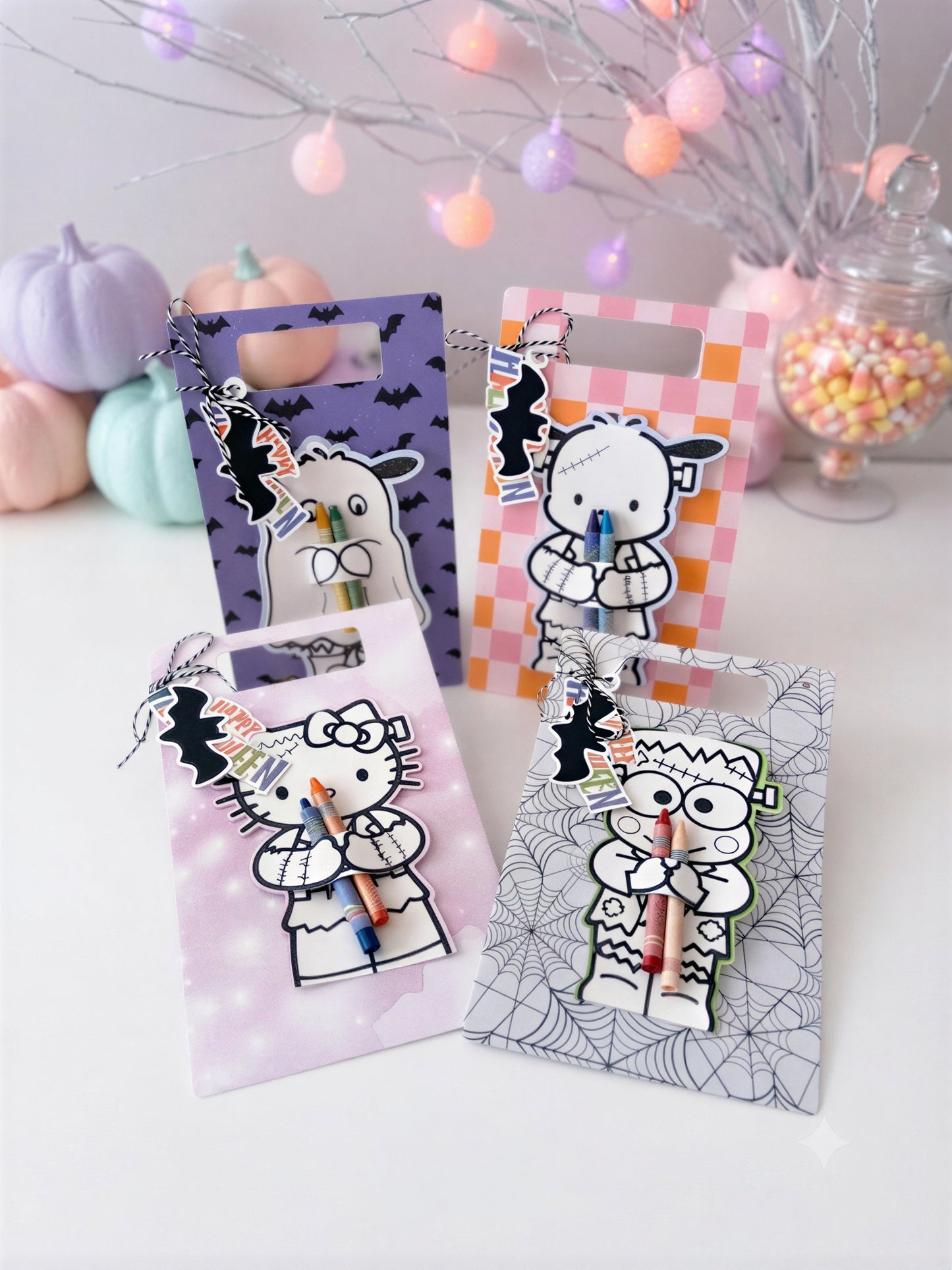 Spooky Cute Collection | 60 Imágenes Digitales + 16 Papeles Digitales + 5 Proyectos para Cricut y Silhouette
