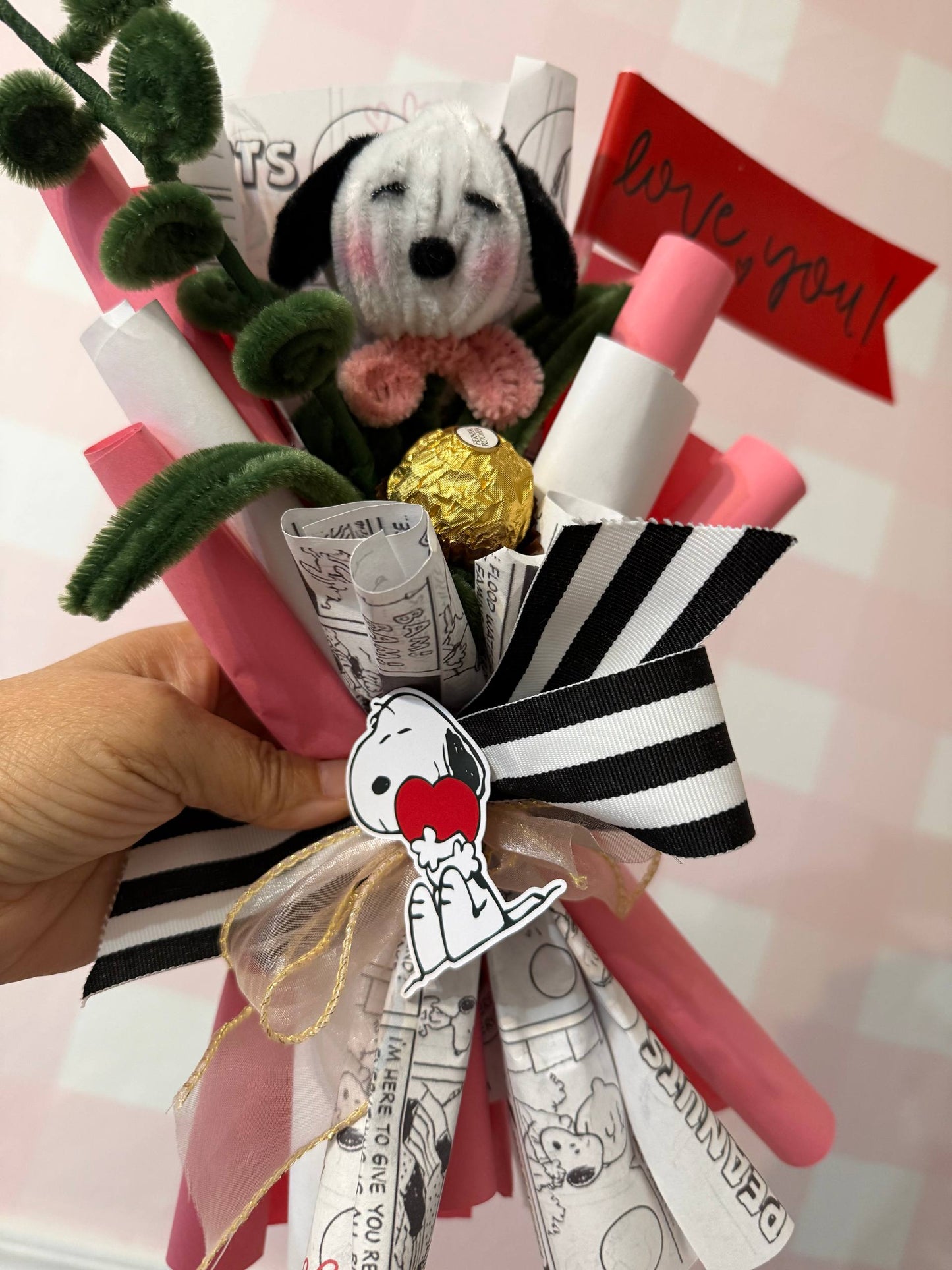 SNOOPY BOUQUET EN CHENILLE 🌸